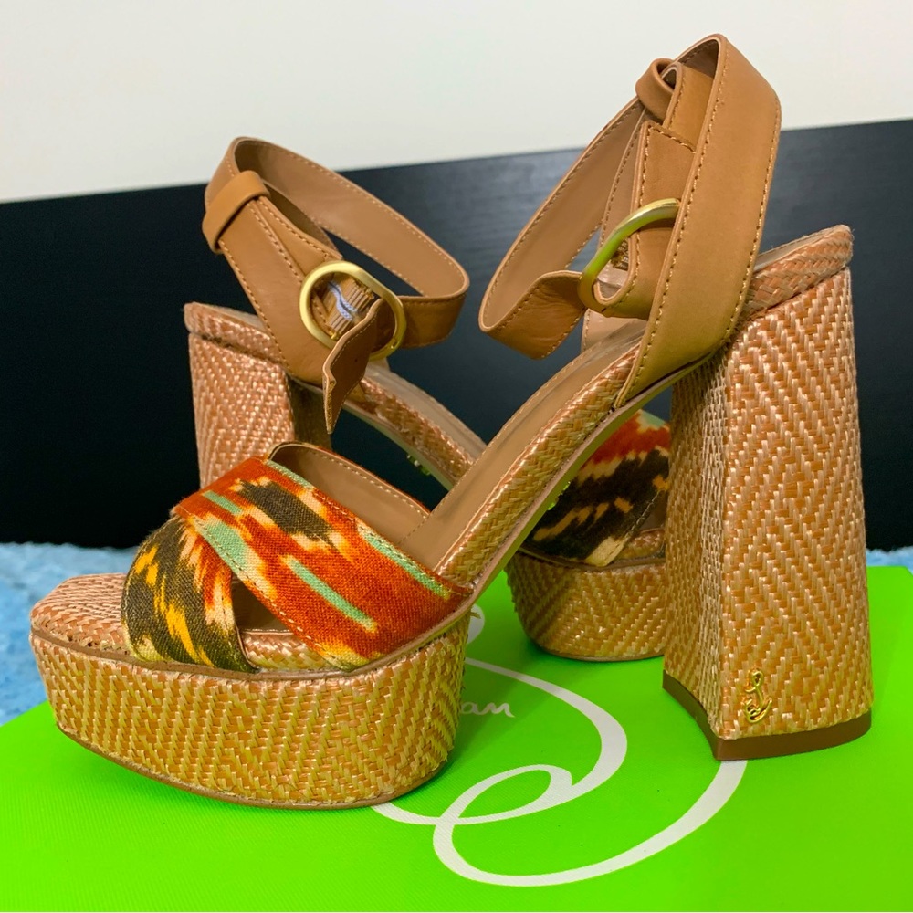 NEW! Never worn Sam Edelman platform heels